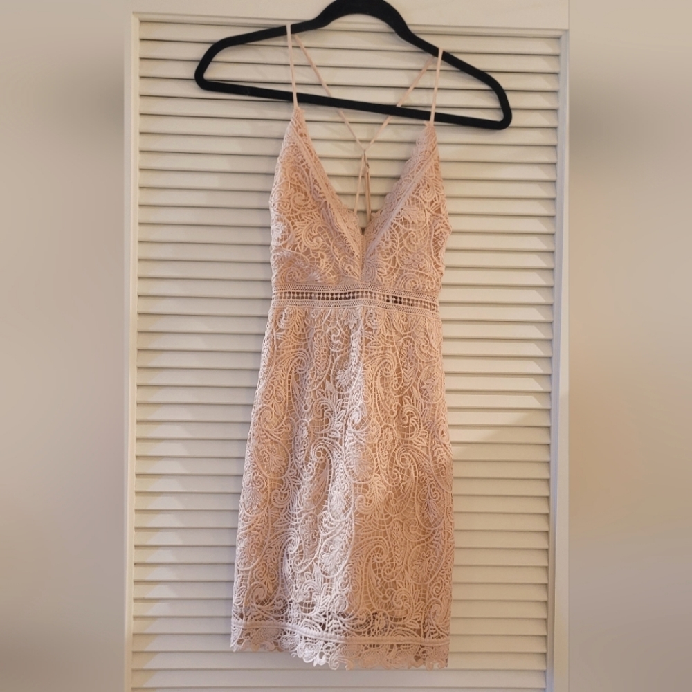 TJD - Delicate Light Pink Cutout Lace Dress With Adjustable Racerback Straps